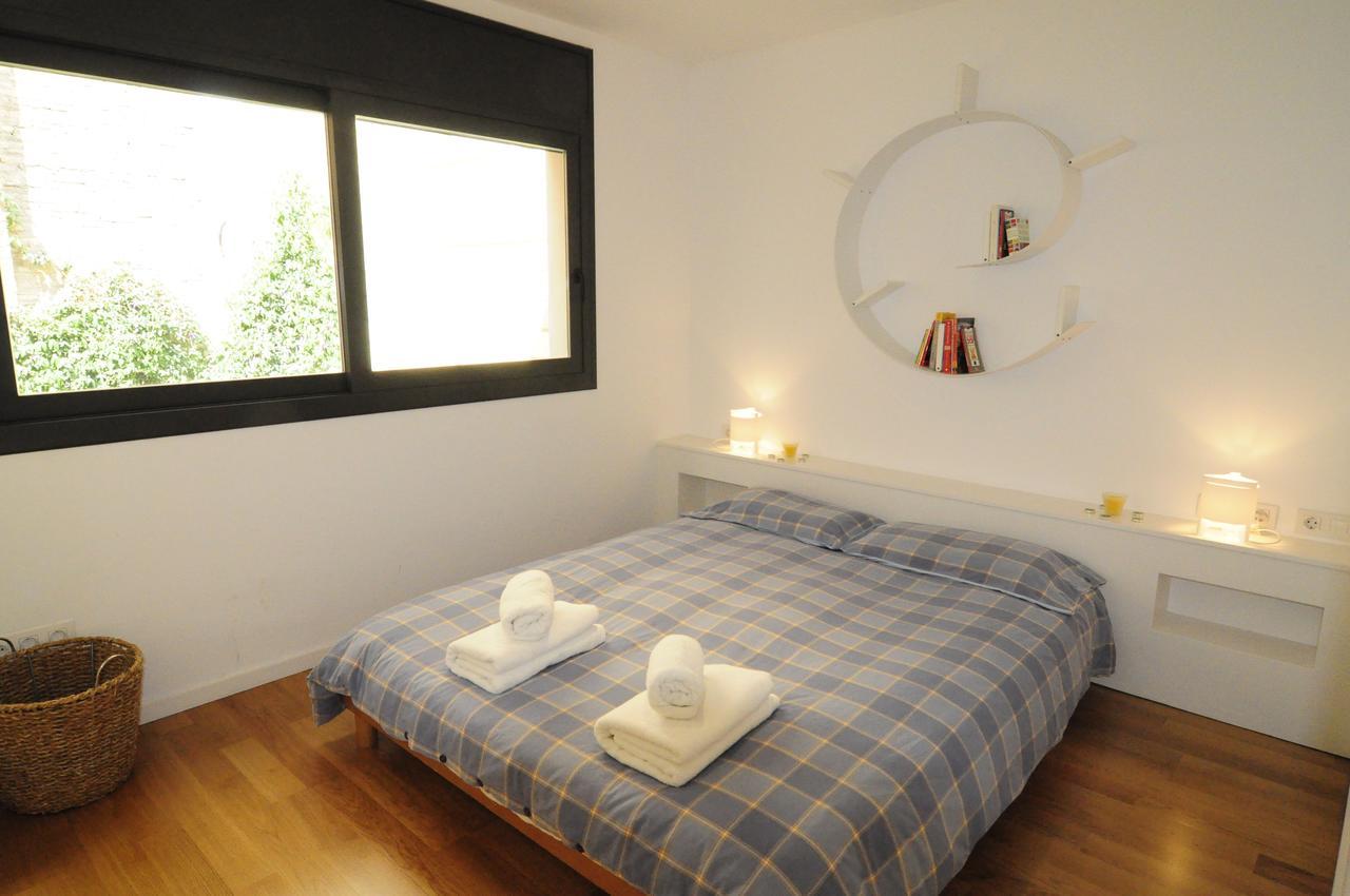 Rentbcn Gracia Deluxe Apartment Barcelona Exterior photo