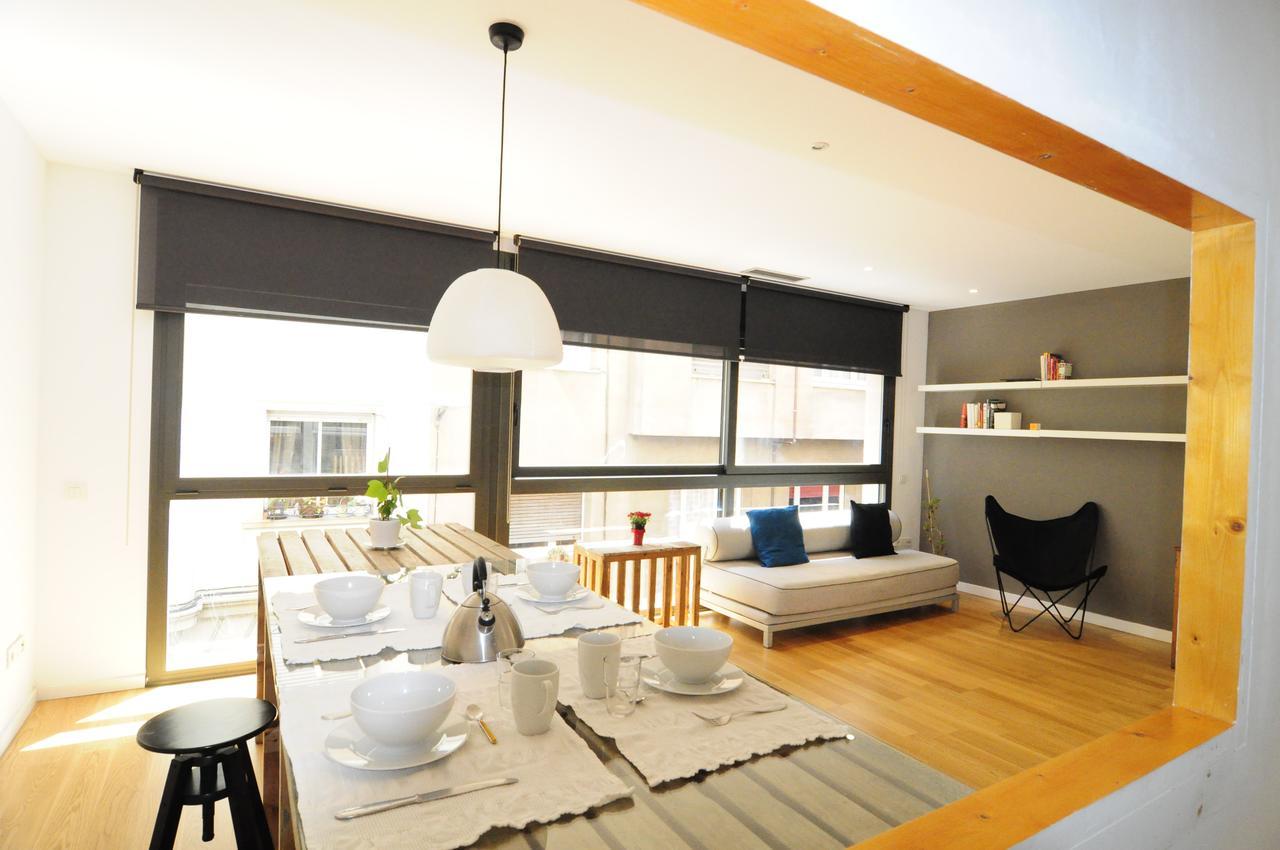Rentbcn Gracia Deluxe Apartment Barcelona Exterior photo