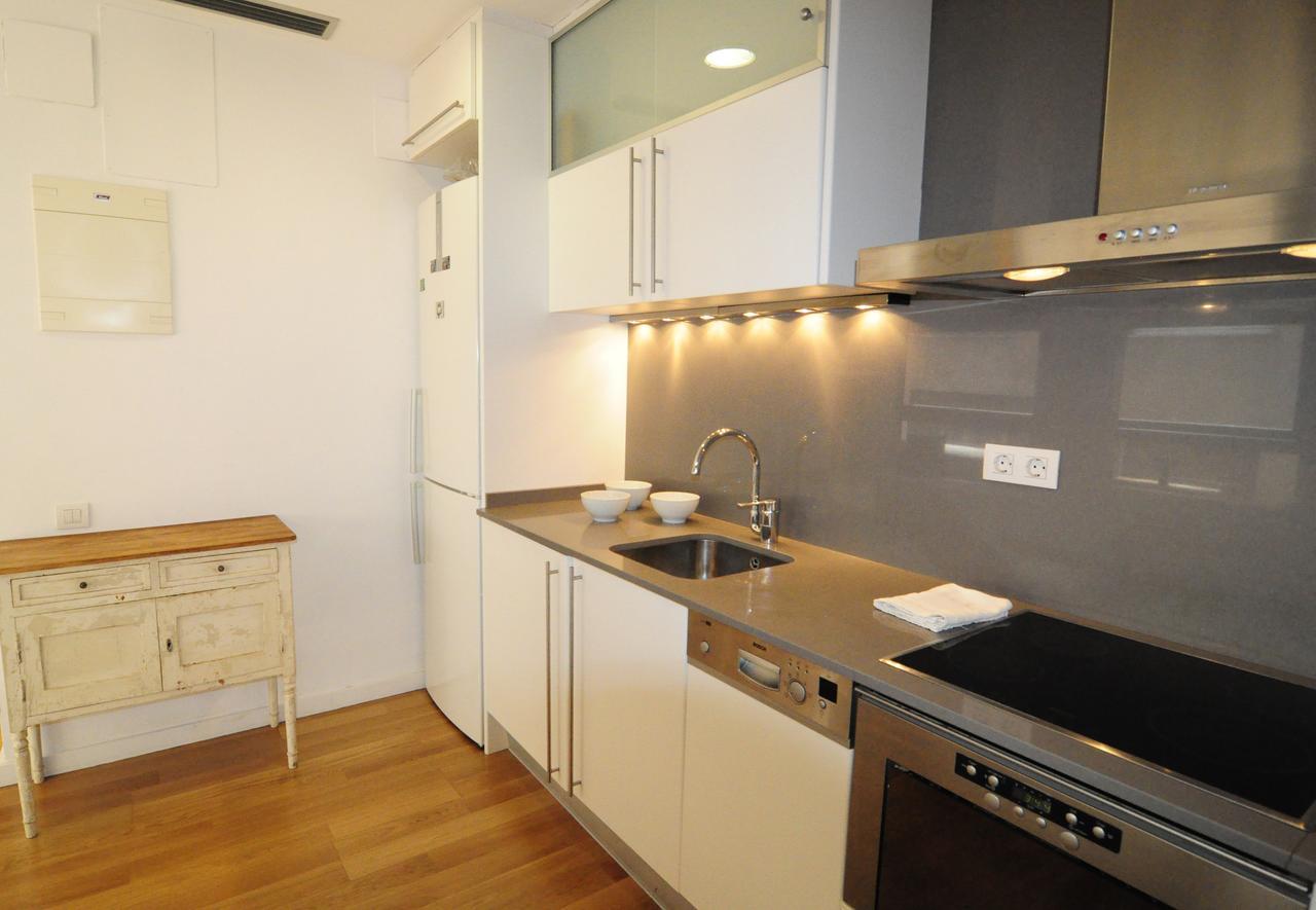 Rentbcn Gracia Deluxe Apartment Barcelona Exterior photo